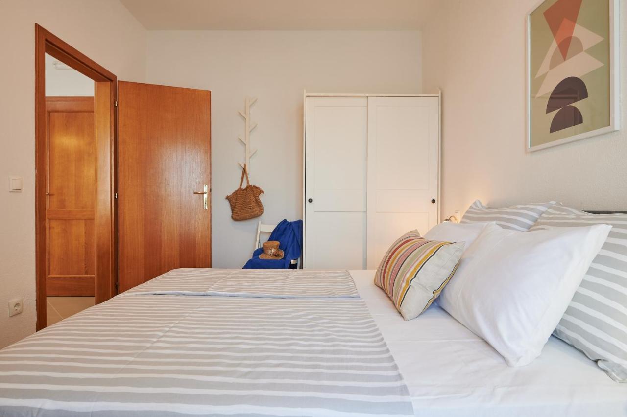 T&T Sea View Apartments Trogir Buitenkant foto