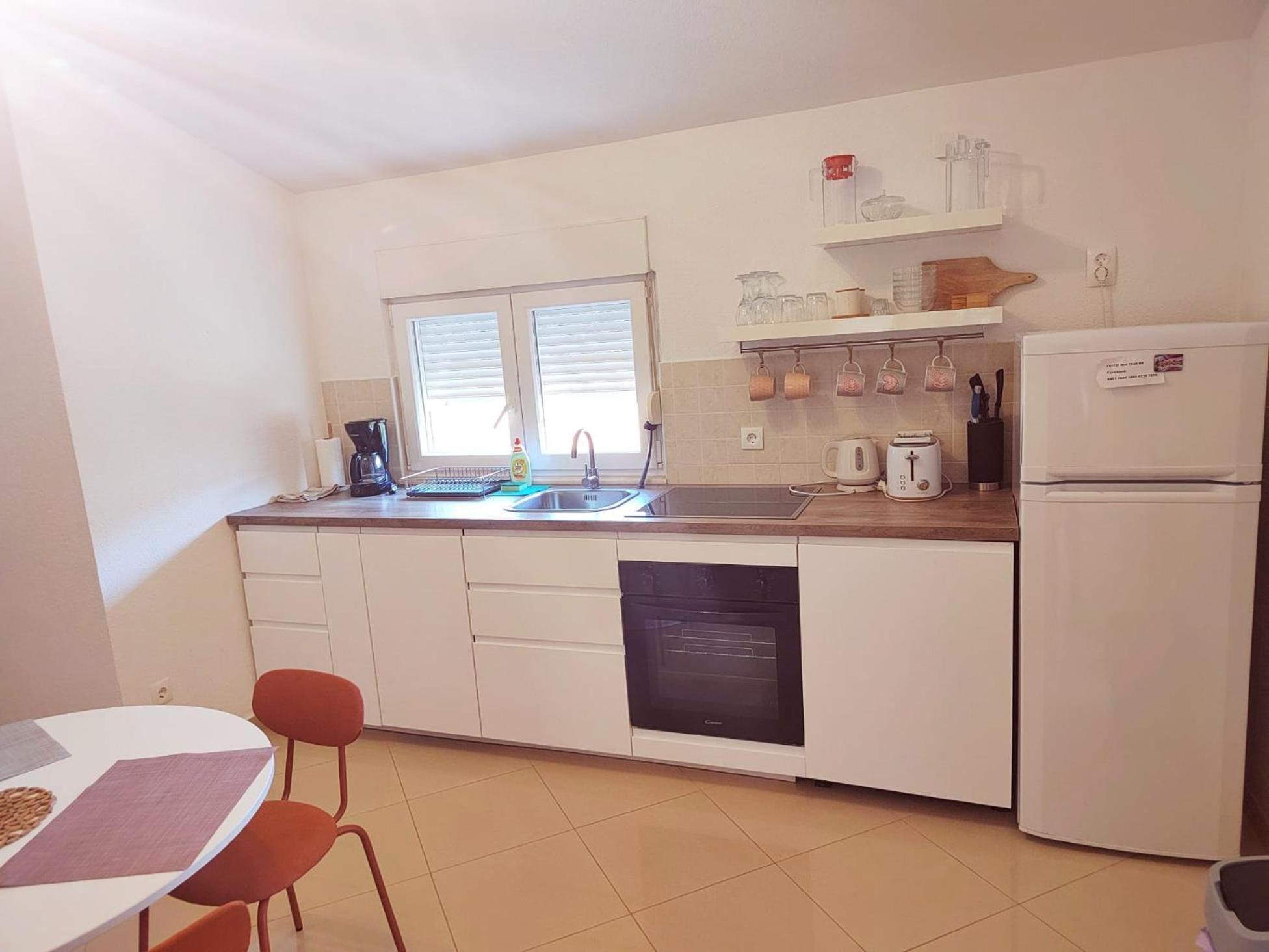T&T Sea View Apartments Trogir Buitenkant foto