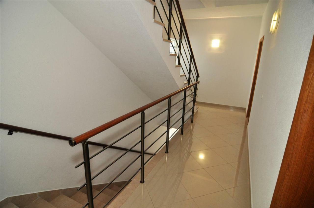T&T Sea View Apartments Trogir Buitenkant foto